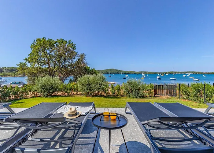 别墅 Foska 梅杜林